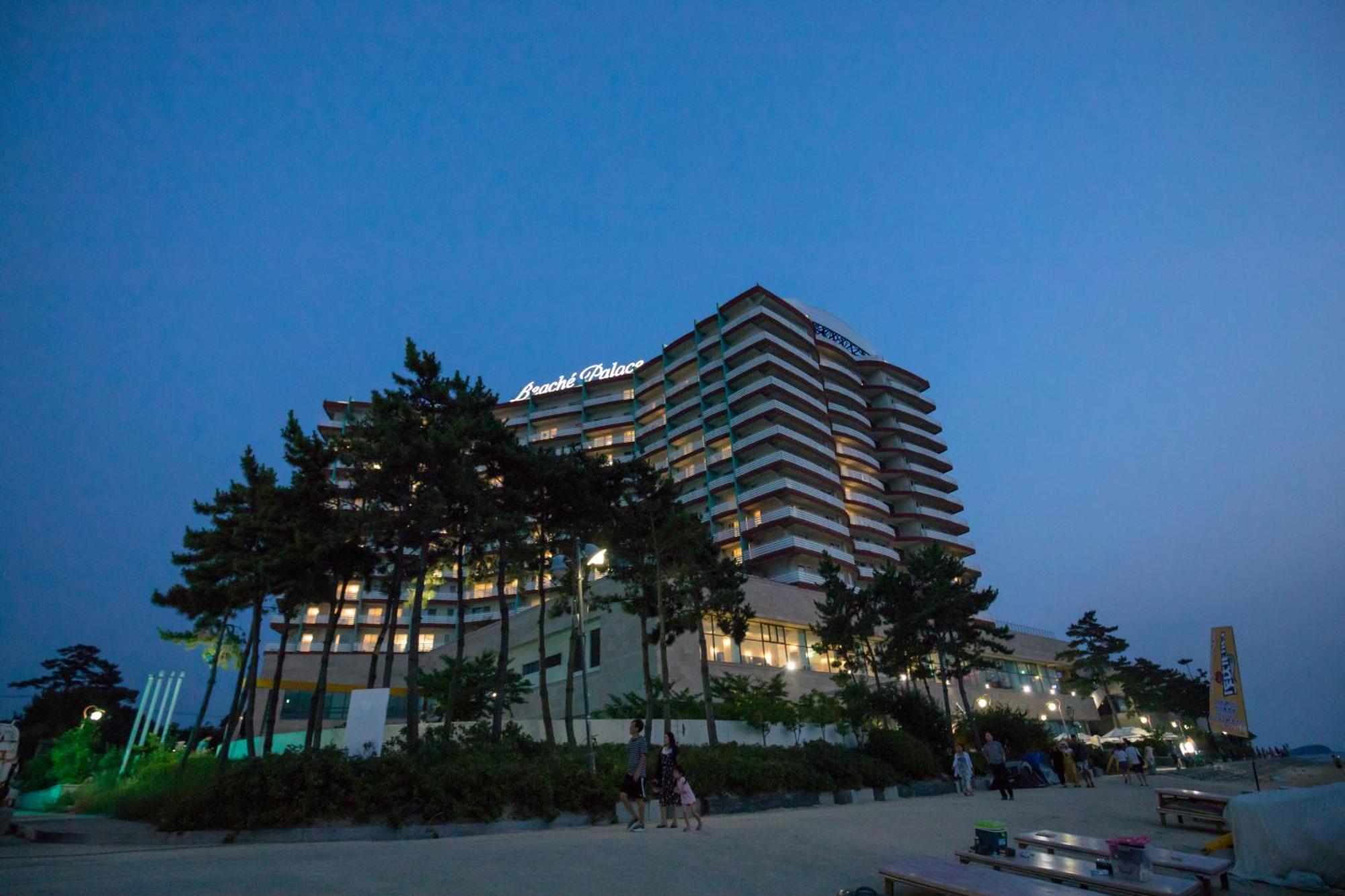 Beache Palace Poljong Kültér fotó